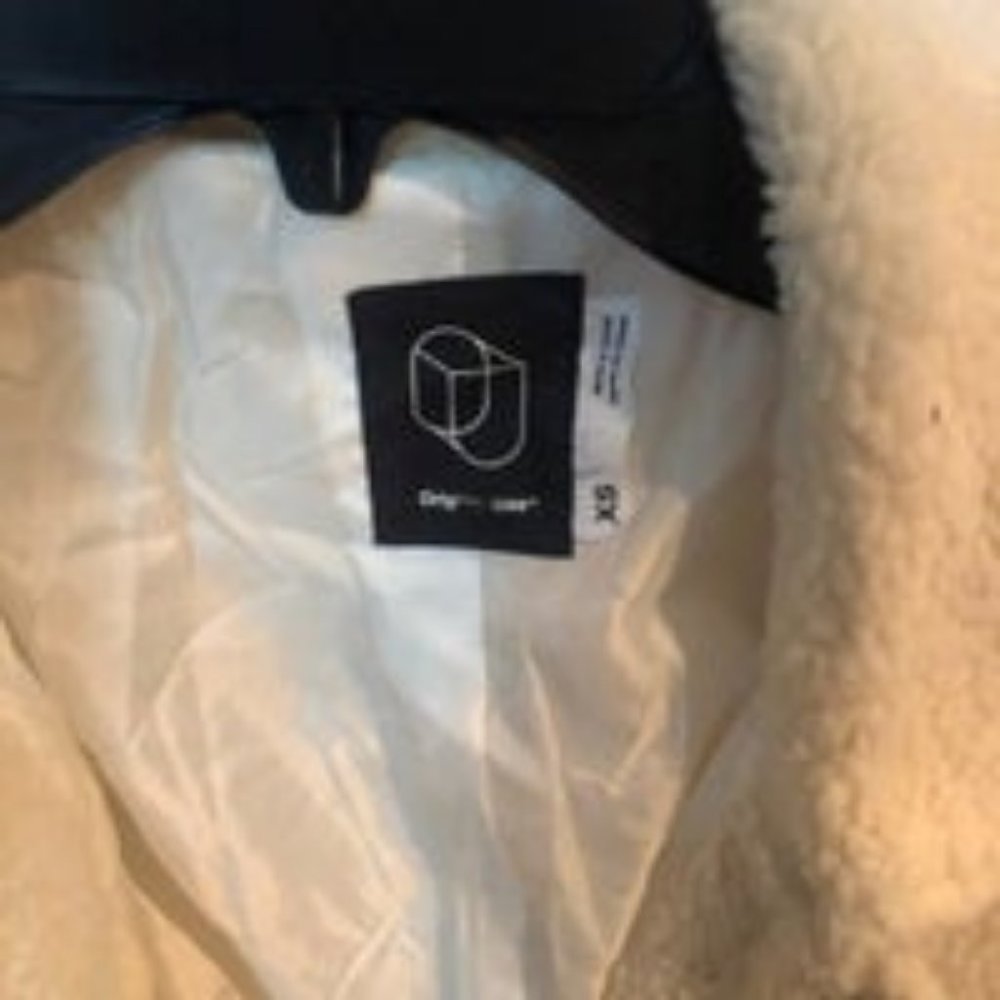 Original Use Button Sherpa Jacket - image 3